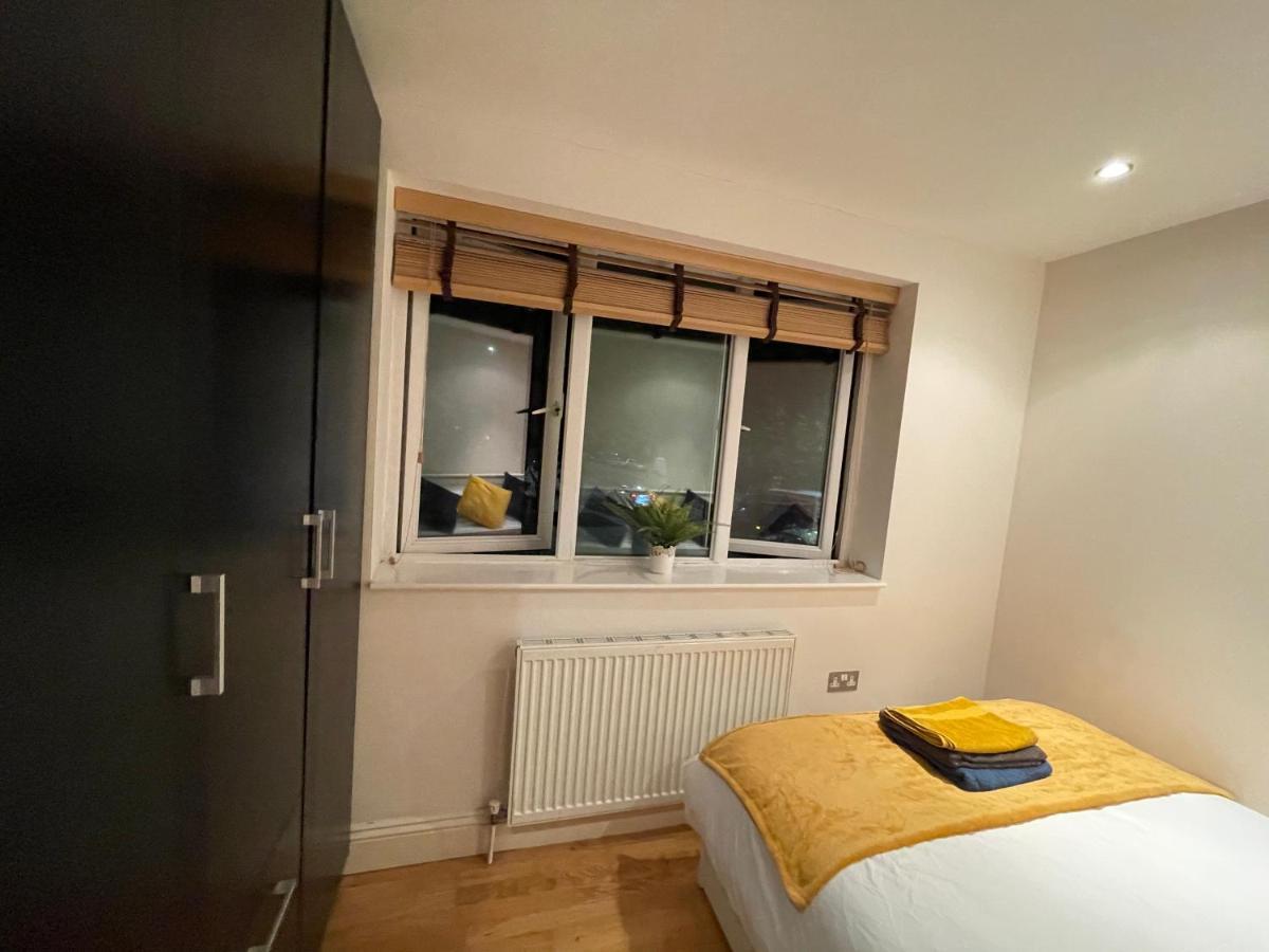 Beautiful & Luxurious Apartment In Richmond Richmond  Exteriör bild